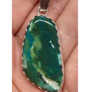 Green Chrysoprase Pendant