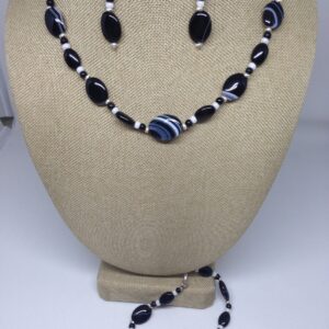 Necklace Set Black Onyx and White Beads - NSBO2