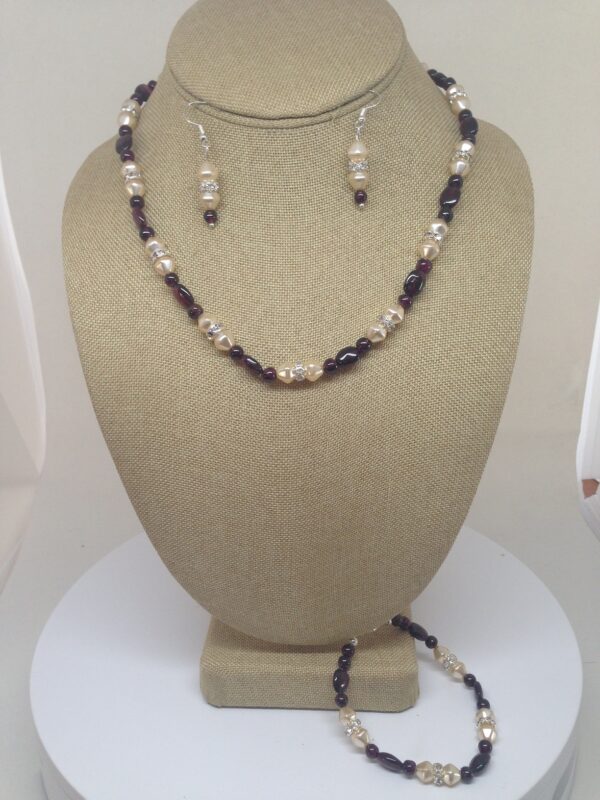Necklace Set Real Cream Pearls and Red Garnet - NSPB3