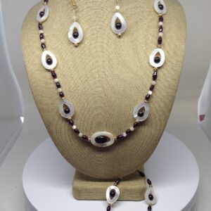 Necklace Set White Shell and Red Garnet - NSSH8