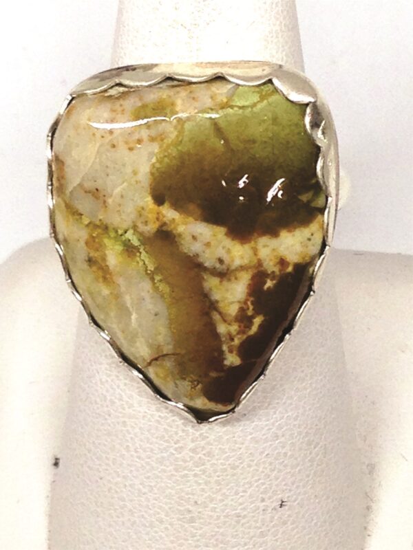Avocado Green Turquoise Ring - TURGR3