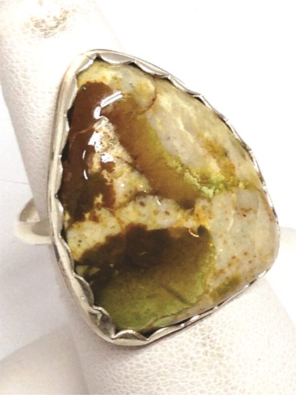 Avocado Green Turquoise Ring - TURGR3