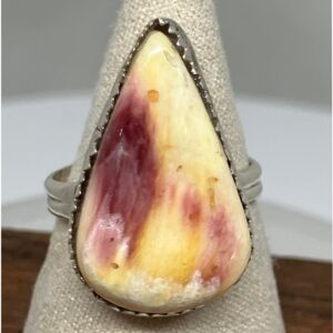 Spiney Oyster Ring Yellow