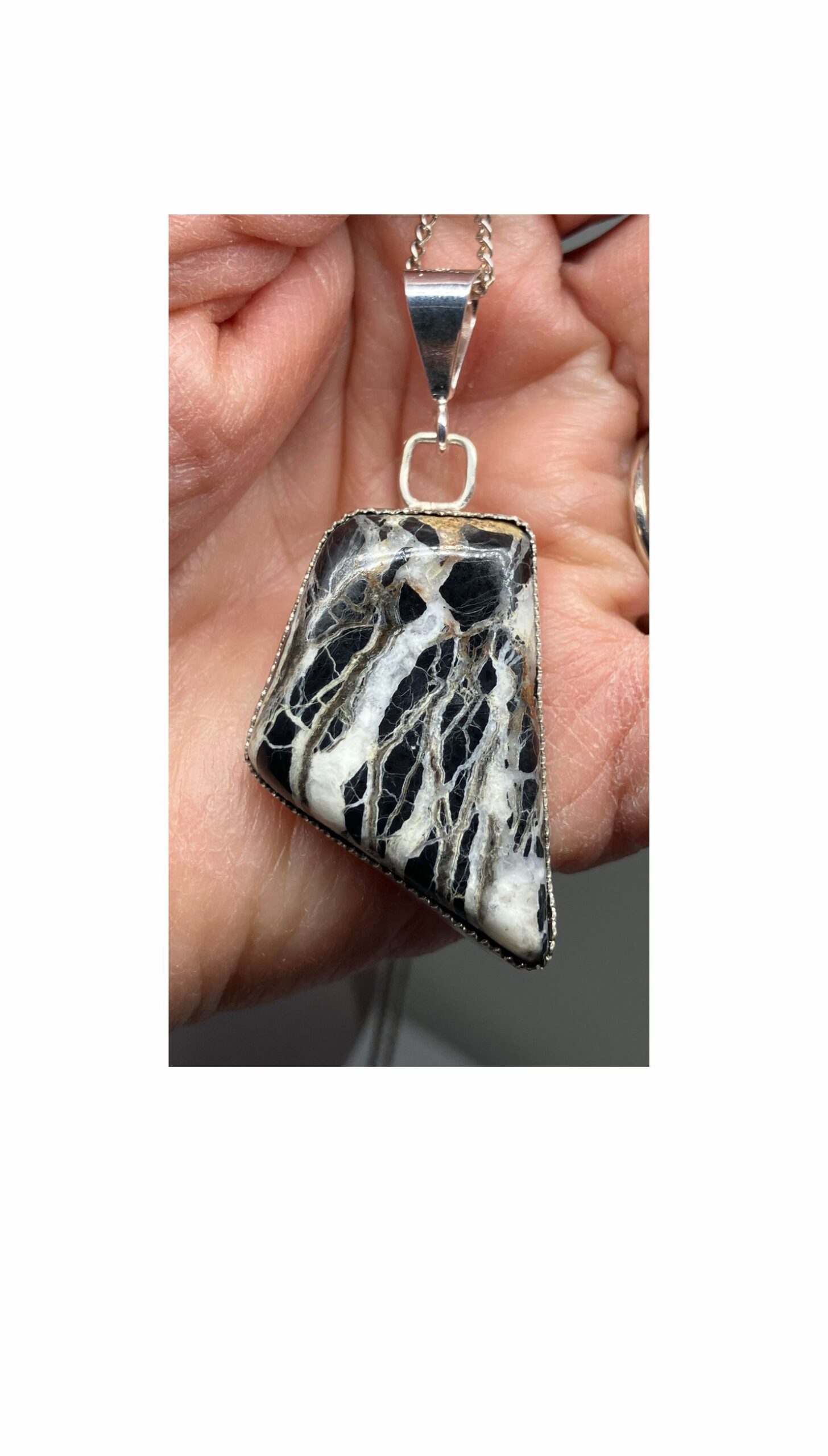 Pendant, White, Black, White Buffalo